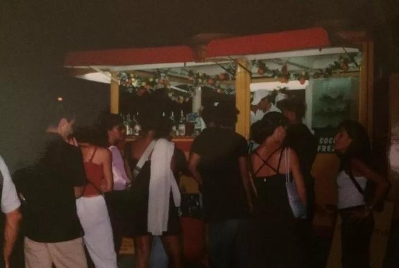 «Fateci riaprire il nostro chiosco» 