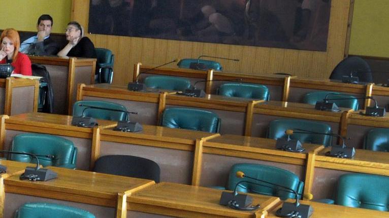 Centrodestra a pezzi fuori anche NuoroSì «Così non si vince»