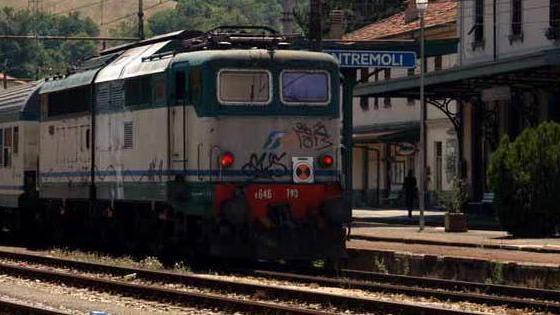 La Pontremolese all'altezza della stazione ferroviaria di Pontremoli