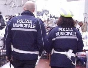 Un controllo della Municipale di Montemurlo (foto d'archivio)