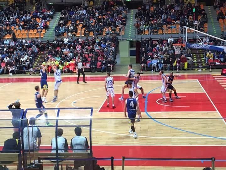 PalaModì e lo sport escluso, il sindaco rassicura: «L’Italbasket giocherà qui» 