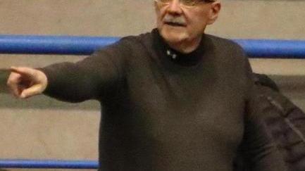 Se ne va in pensione coach Antonio Fiorani artefice degli anni d’oro del basket carrarese