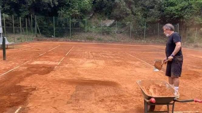 Quasi pronto il campo da tennis alla Brunella