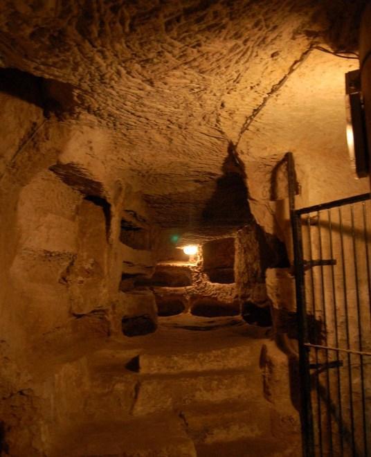 Sarà il Parco a gestire le visite alle catacombe di Pianosa 