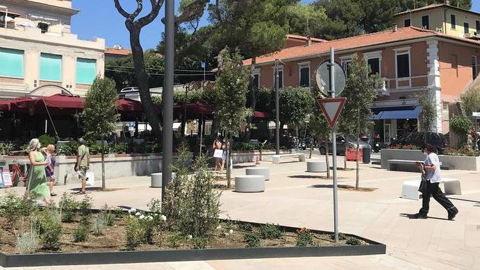 La nuova piazza sui social riaccende il dibattito