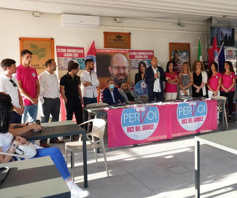 «Un piano d’area con tutti i comuni» Per Voi svela le carte 