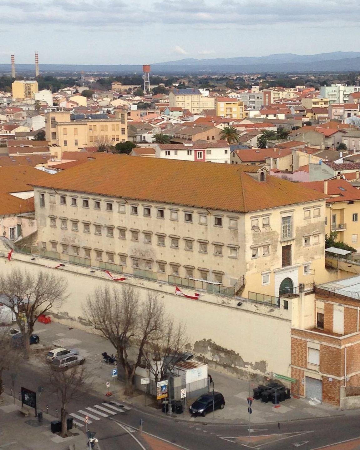 Violenze in cella, aperto il processo a un detenuto tunisino