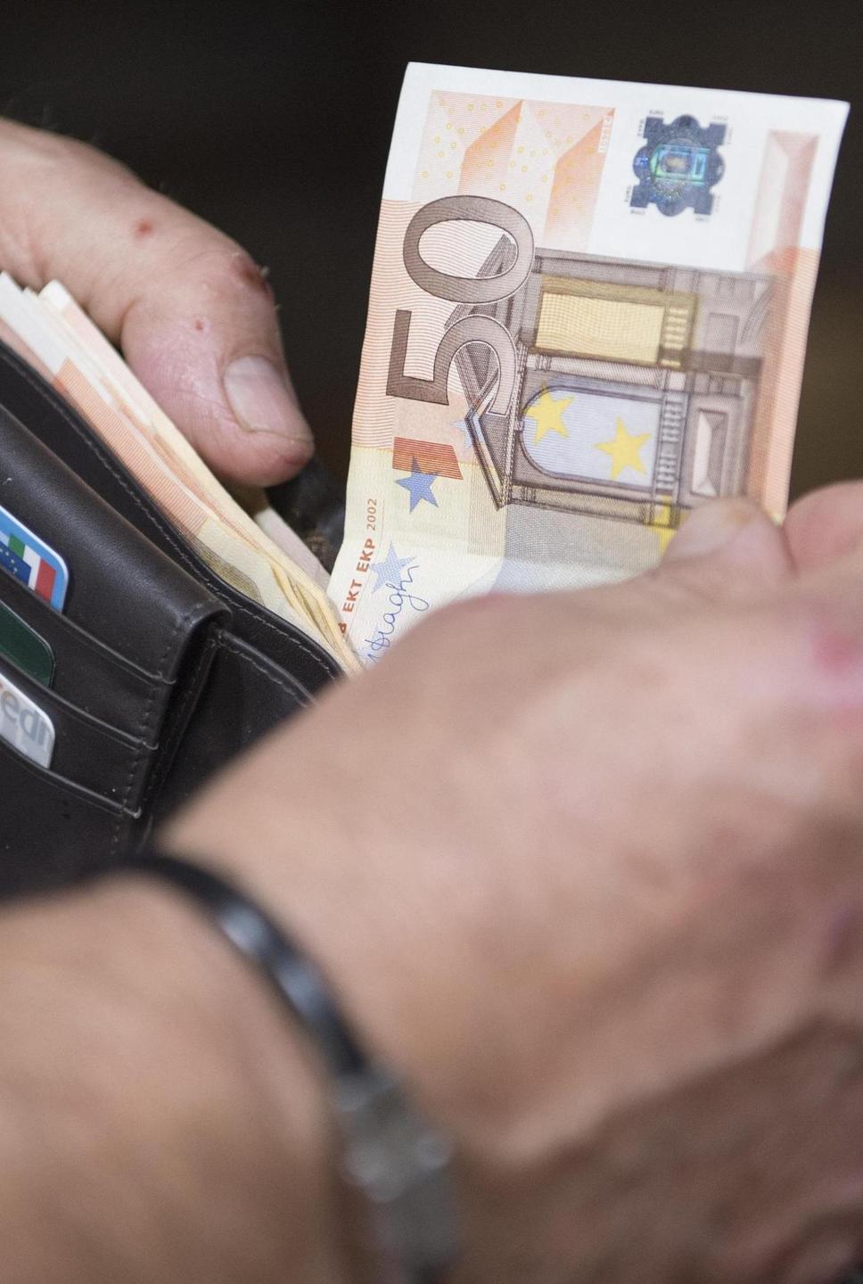 Da oggi disponibili i bonus degli 800 euro