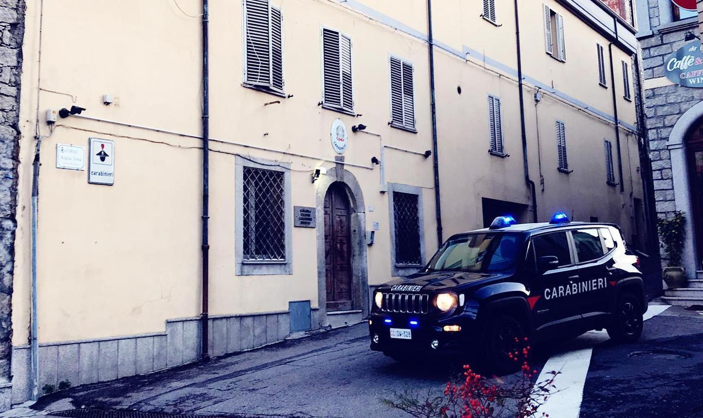 Scoppia una lite alla festa di Buddusò: 15enne ferito a un fianco