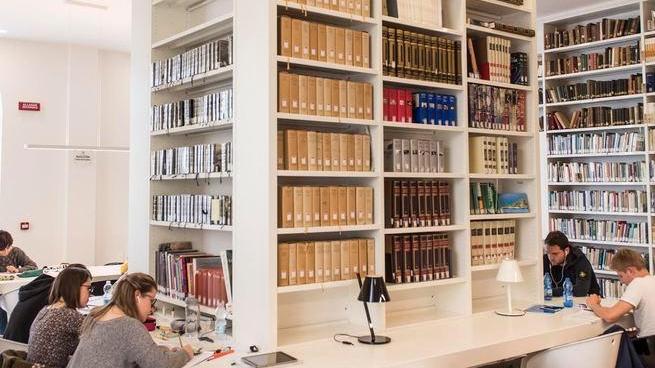 Forte e la sua biblioteca premiati con il titolo di Città che legge