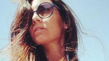 Enrica Guidi registra il Barlume e si rilassa sulla spiaggia