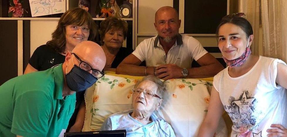 Festa per i 100 anni della “nonna” di Poggio Pieracci 