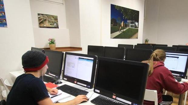 Nuovi spazi e strumenti Bando della Fondazione per le scuole pistoiesi