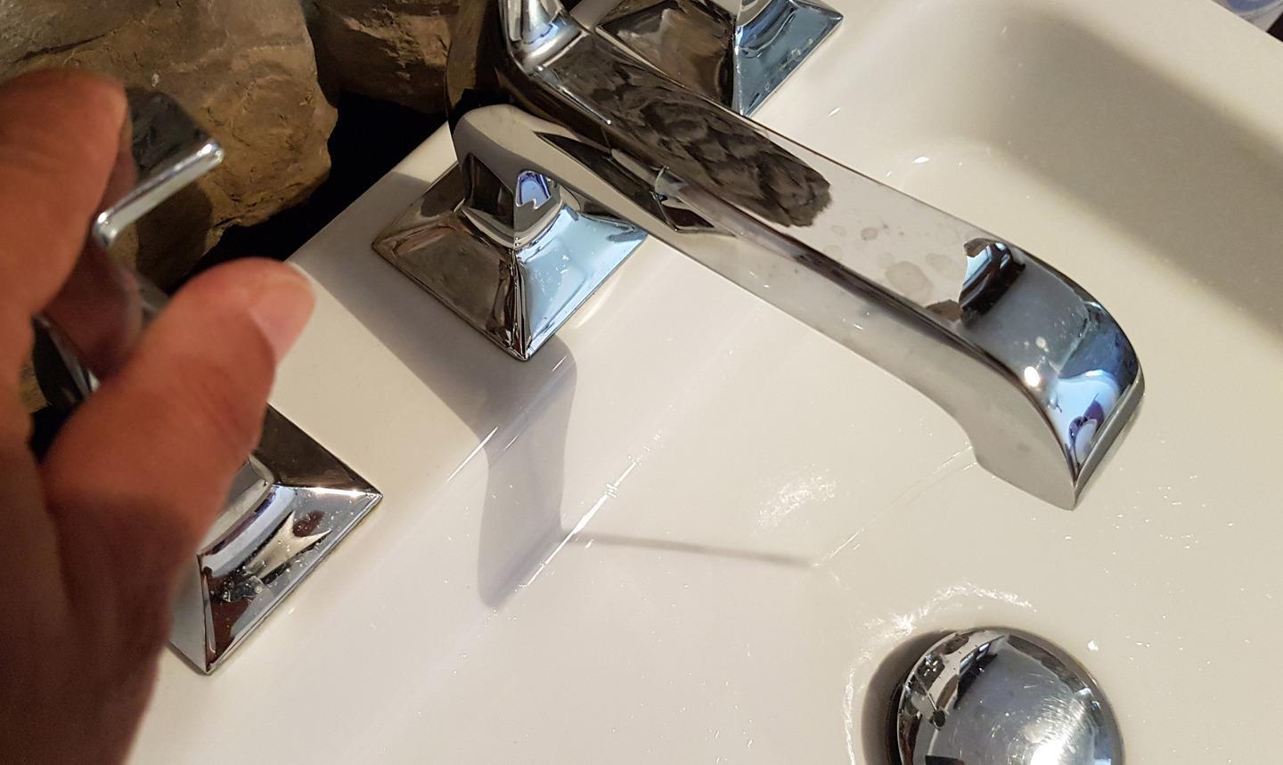 Luras, metà paese da tre giorni senza acqua: cittadini in rivolta 