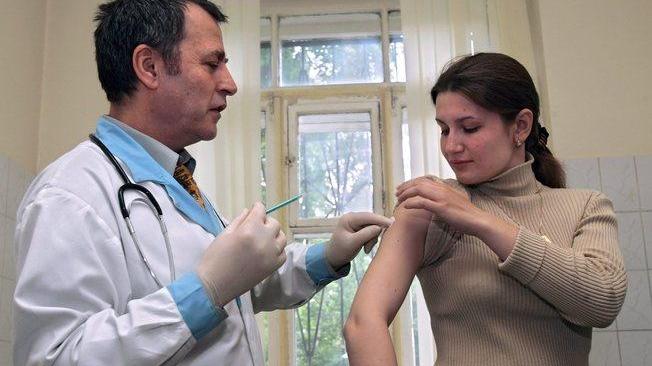 Russia, 'immunità in trial vaccino'
