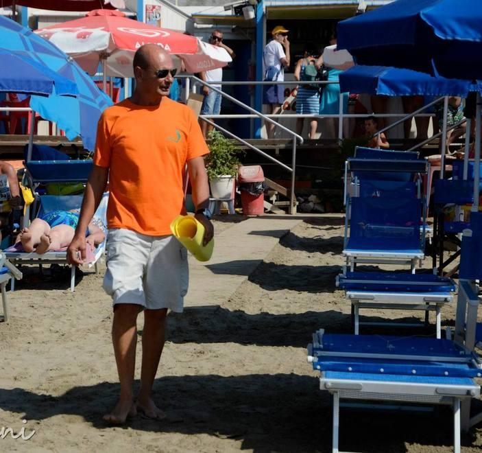 Il divieto di balneazione non tocca la spiaggia di Salivoli