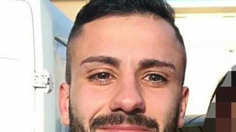 Morte di Celoni, la difesa dei commilitoni: «Colpa della droga, non l'abbandono sul letto»