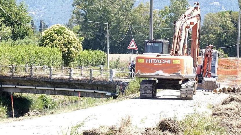 L’avvio dei lavori in via di Palazzetto