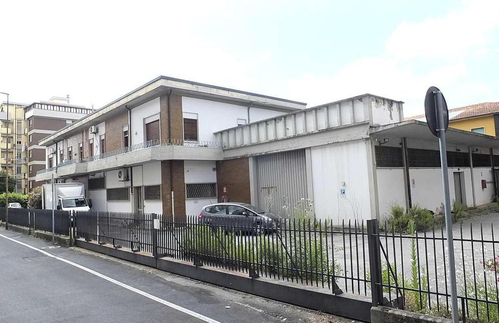 L’ex Monopoli di Stato in via Pellizzi