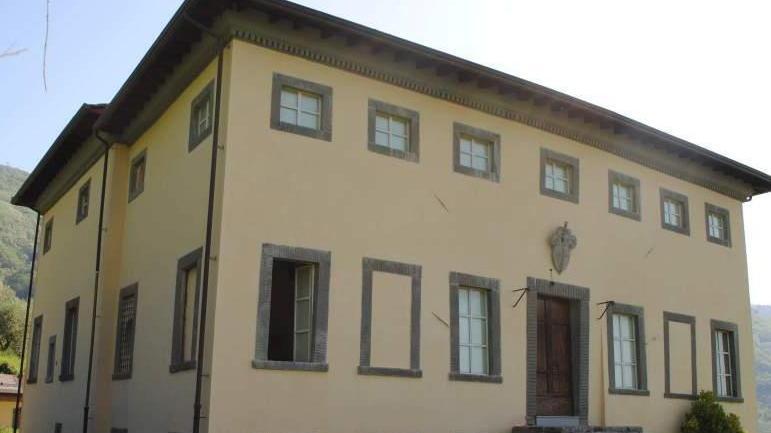 Per il Palazzaccio Guinigi si parte da 1,4 milioni