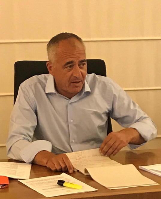 L’ultimo appello del sindaco «Evitiamo il commissario» 