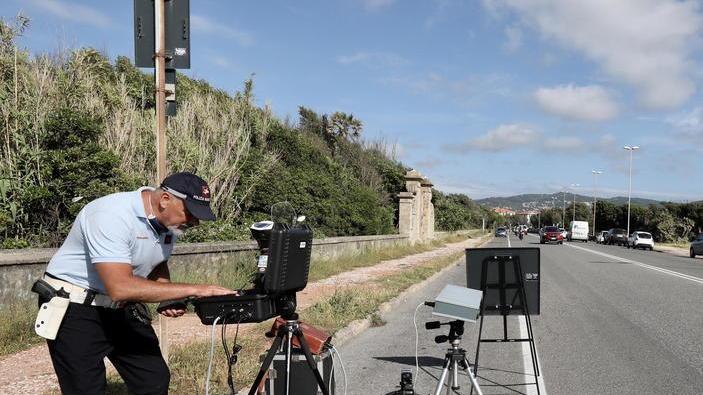 Velocità e divieti di sosta: agenti mobilitati nel weekend