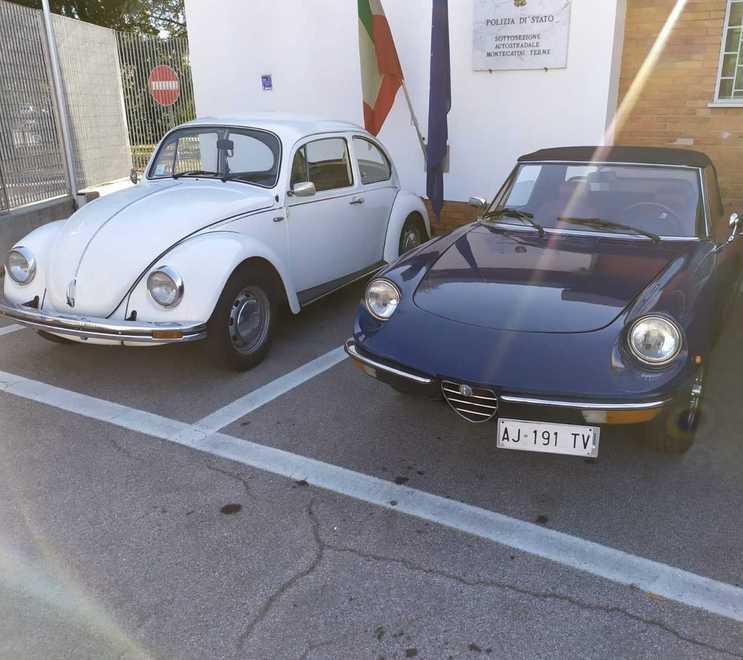 Auto d’epoca rubate sulla bisarca: denunciato il camionista alla guida 