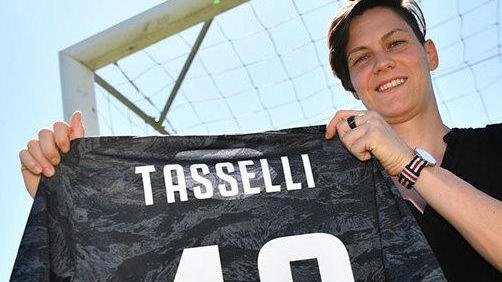 Il portiere di Campagnola Sabrina Tasselli resterà alla Juventus