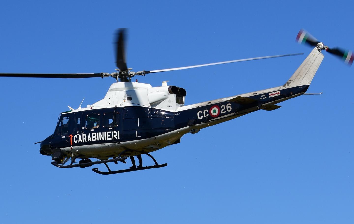 Elicottero in volo: «Hanno catturato Mesina» 