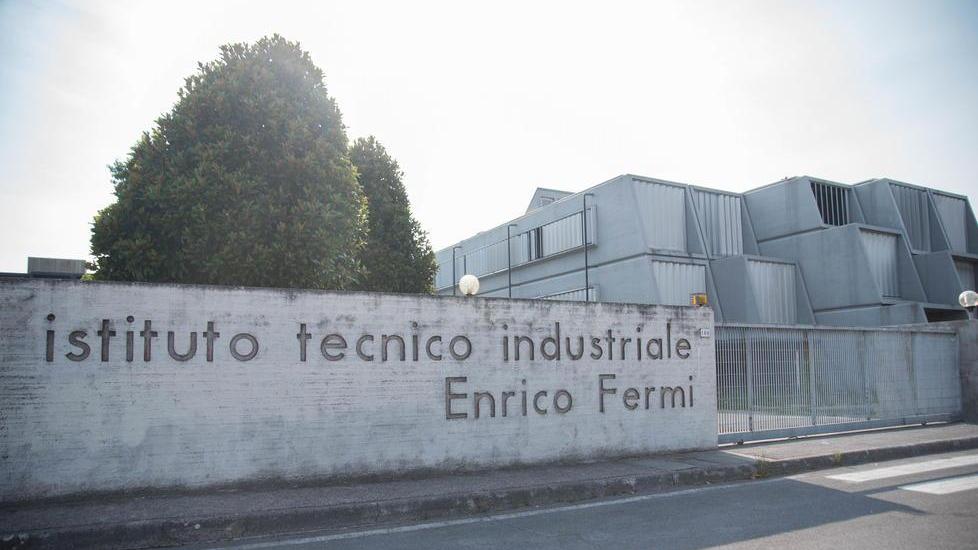 Più veloci i lavori nelle scuole superiori lucchesi