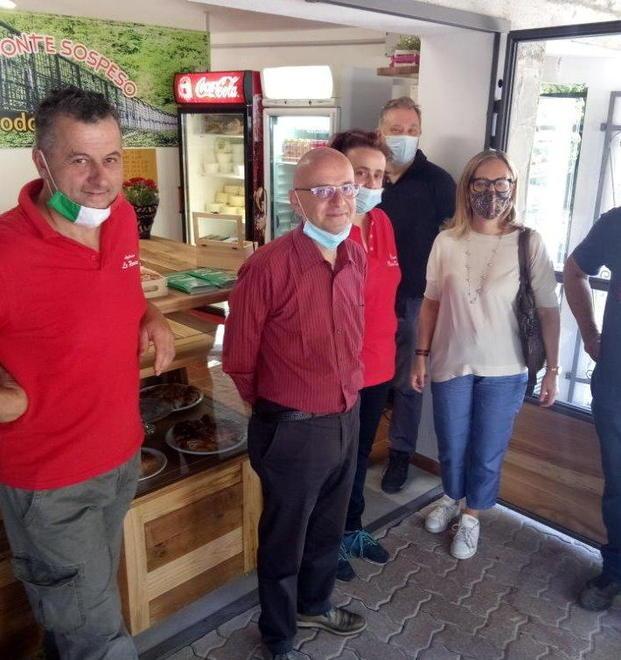 Bar del Ponte Sospeso gestito da imprenditori agricoli 