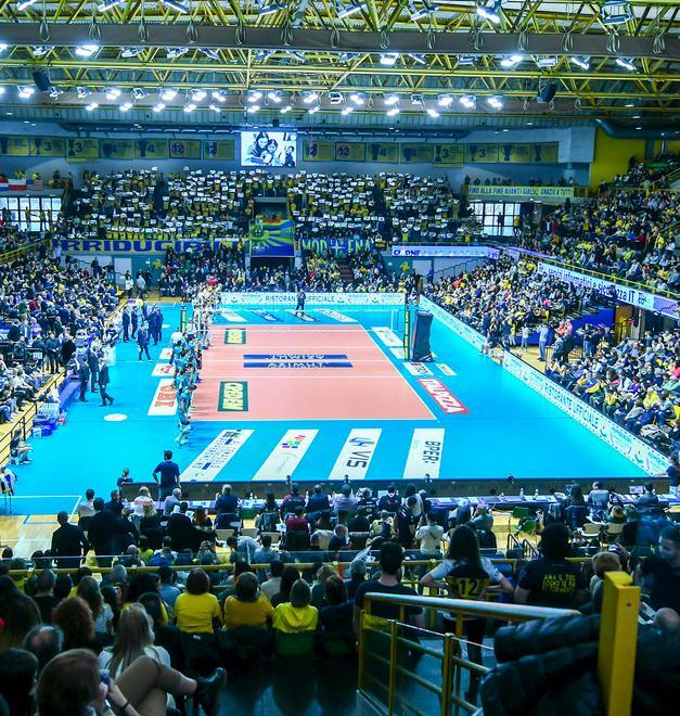 Modena festeggia insieme ai suoi tifosi: superati i 2000 abbonamenti venduti 