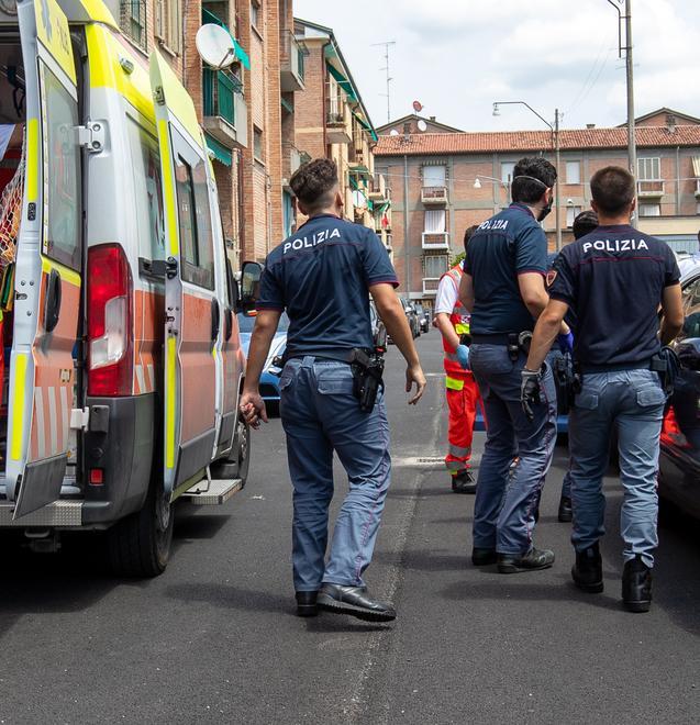 Botte in famiglia 30enne resta ferito 