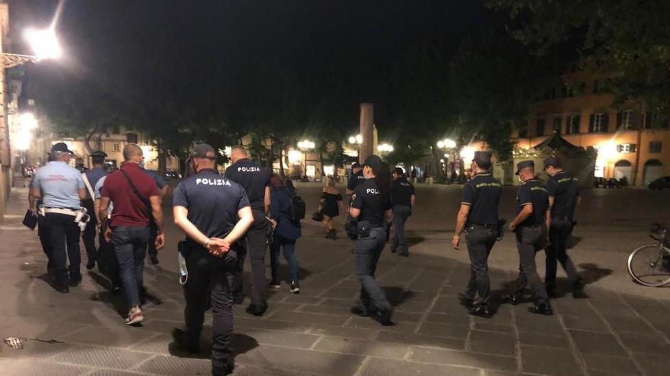 Titolare di kebab serve alcol a minori: sanzionato, il locale rischia di chiudere