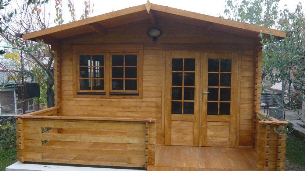 Un modello di casetta di legno (archivio)