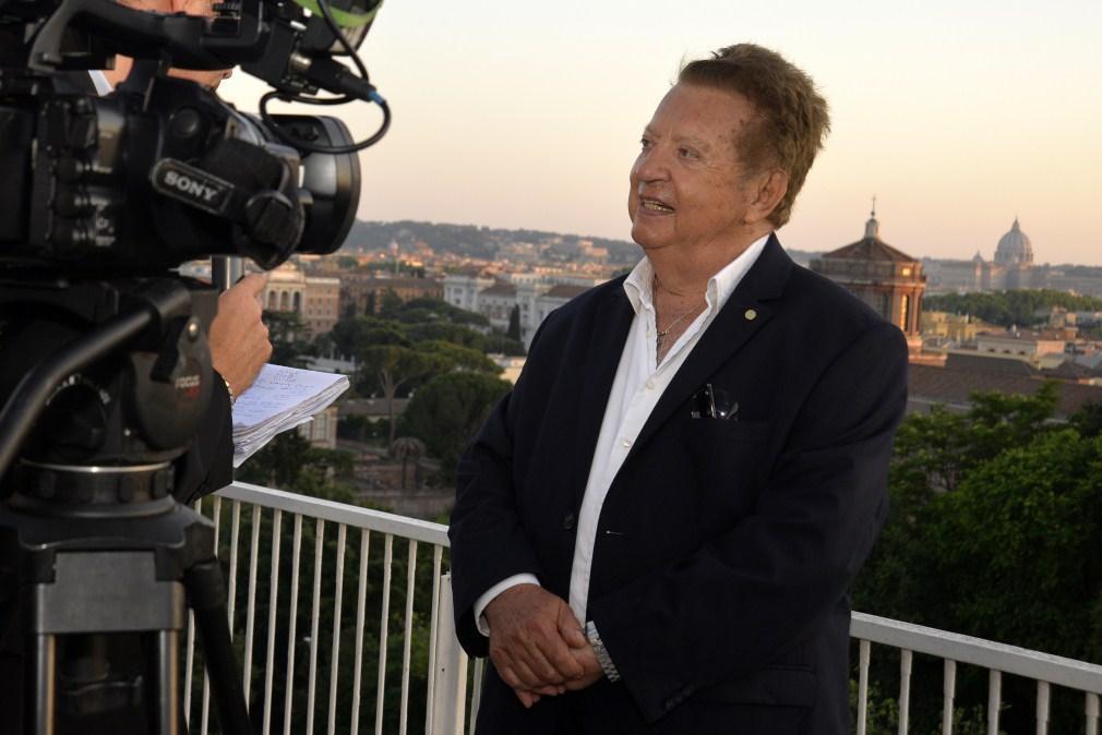 Vittorio Cecchi Gori durante le riprese del docufilm