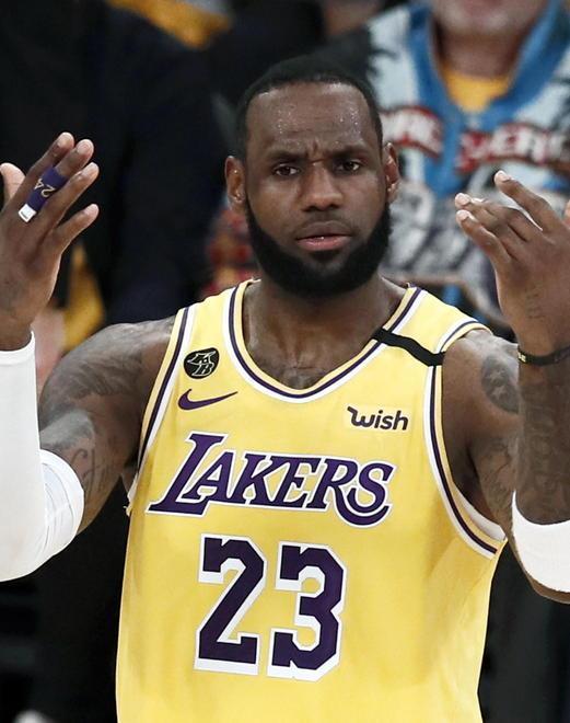 Magliette antirazzismo? LeBron James ha detto no