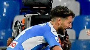 Napoli-Milan come un cocktail rinfrescante Gol, spettacolo, agonismo: che bel pareggio