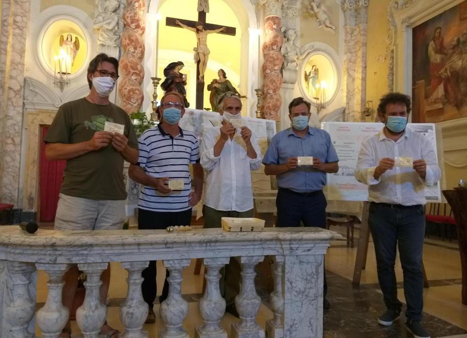 Un tetto per far rinascere l’eremo della Sambuca 