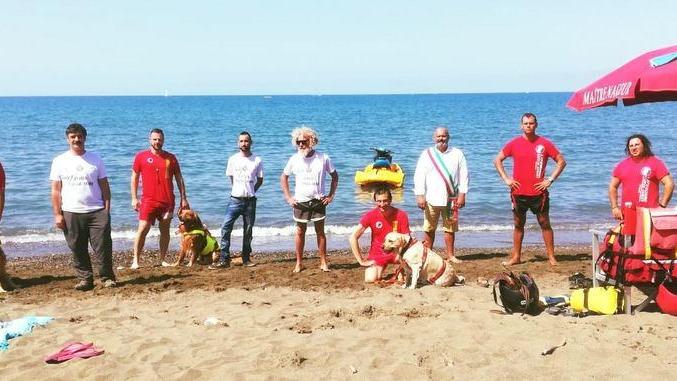 Ecco “Spiagge sicure” e unità cinofile al Tombolo