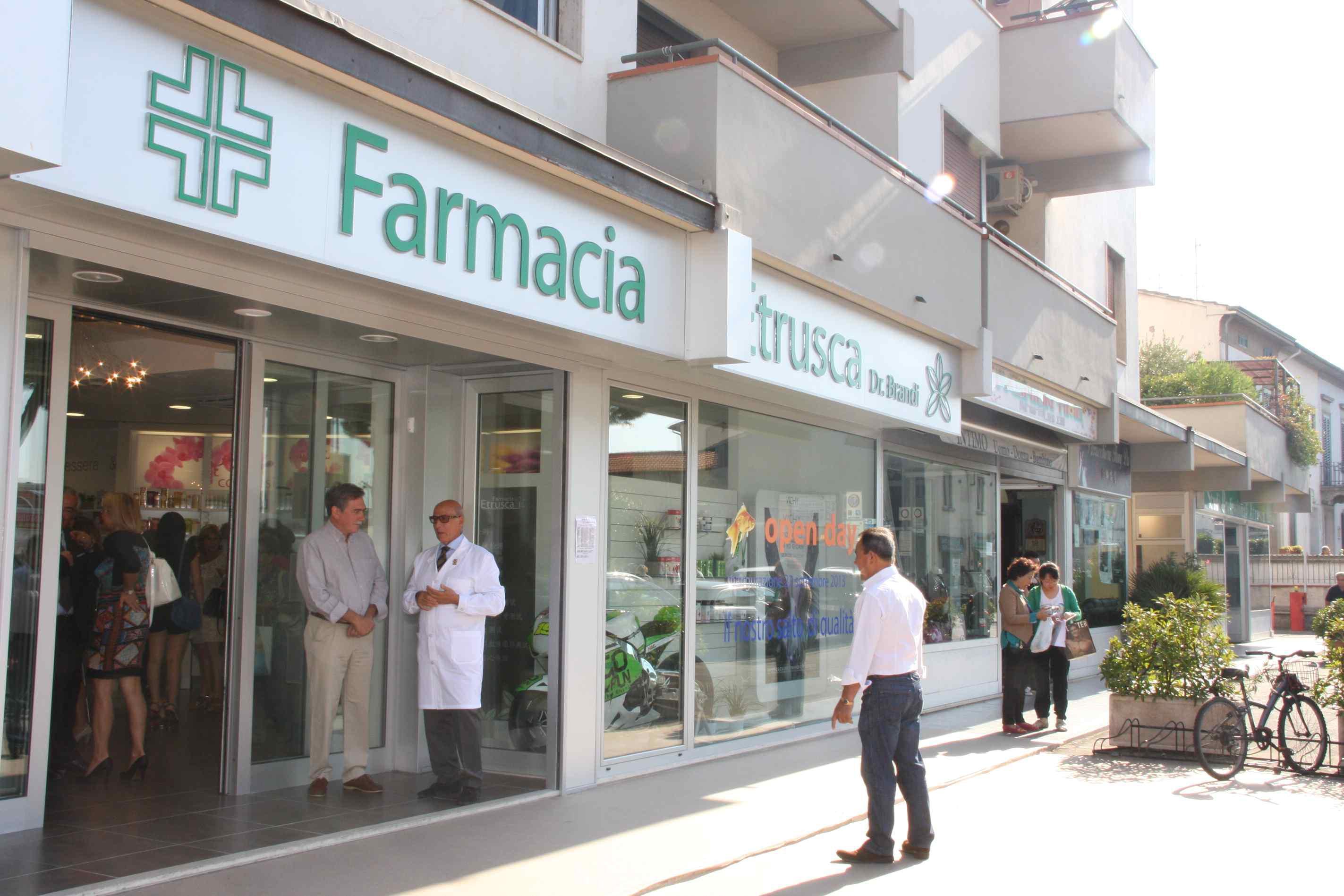 La Farmacia Etrusca di via Pistoiese