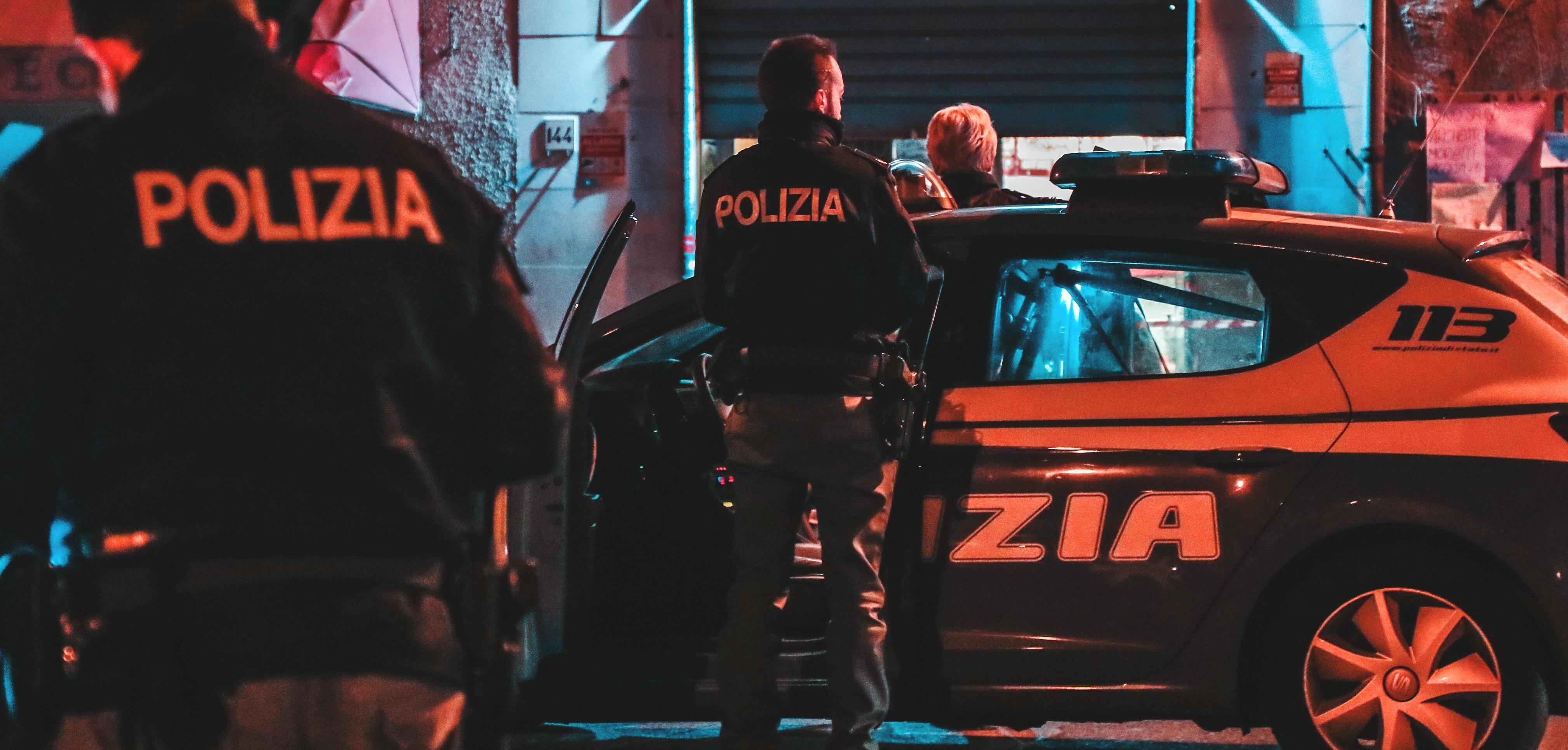 Volanti della polizia (foto d'archivio)