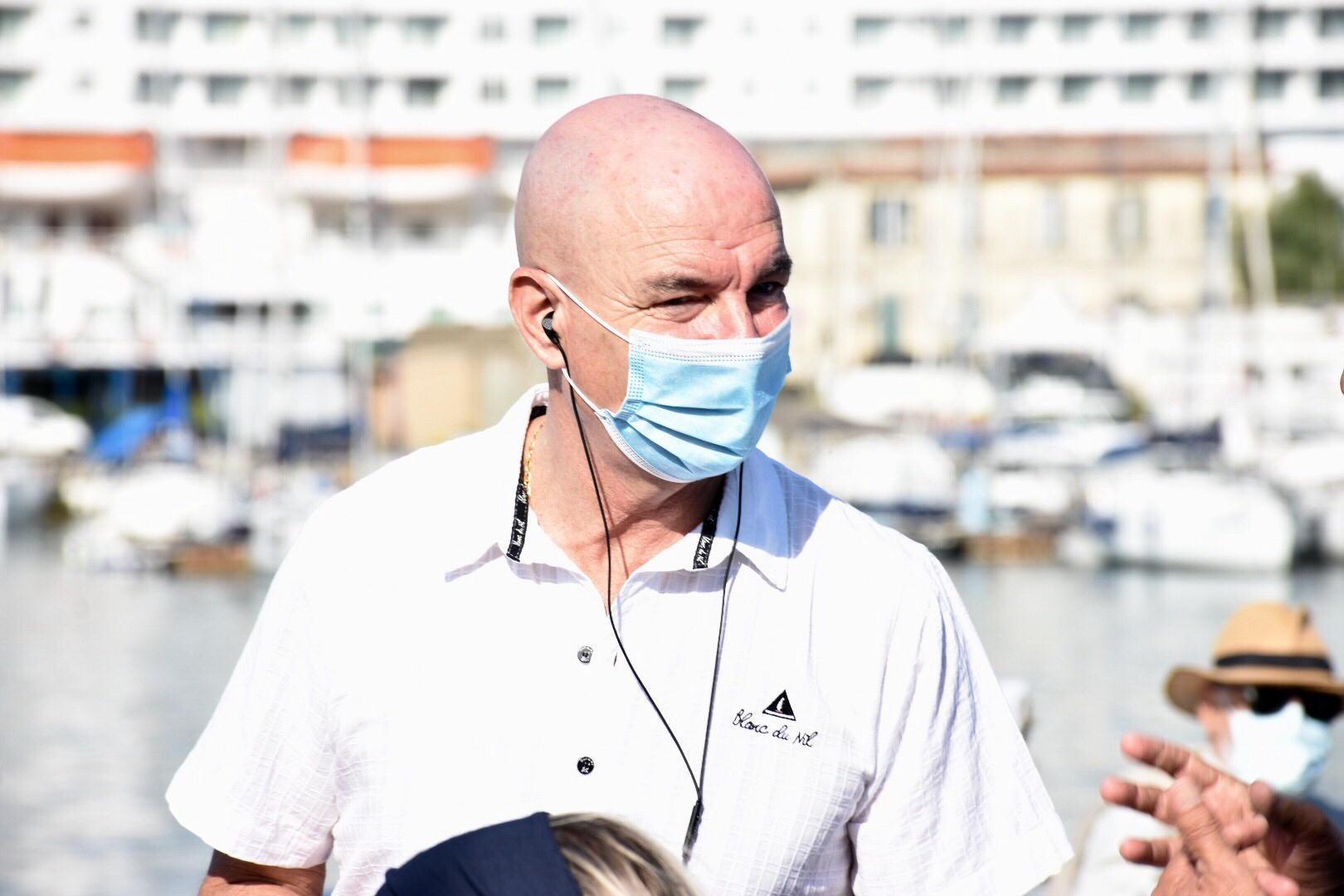 Il sindaco Salvetti assicura: «Presto riapriremo le piscine comunali» 