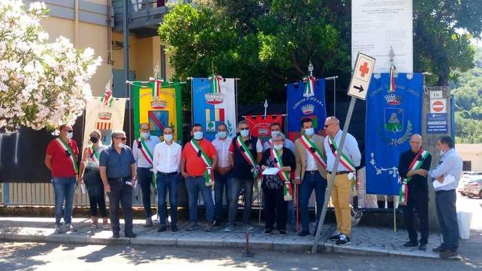 Tredici sindaci uniti a sostegno dell'ospedale di Sorgono