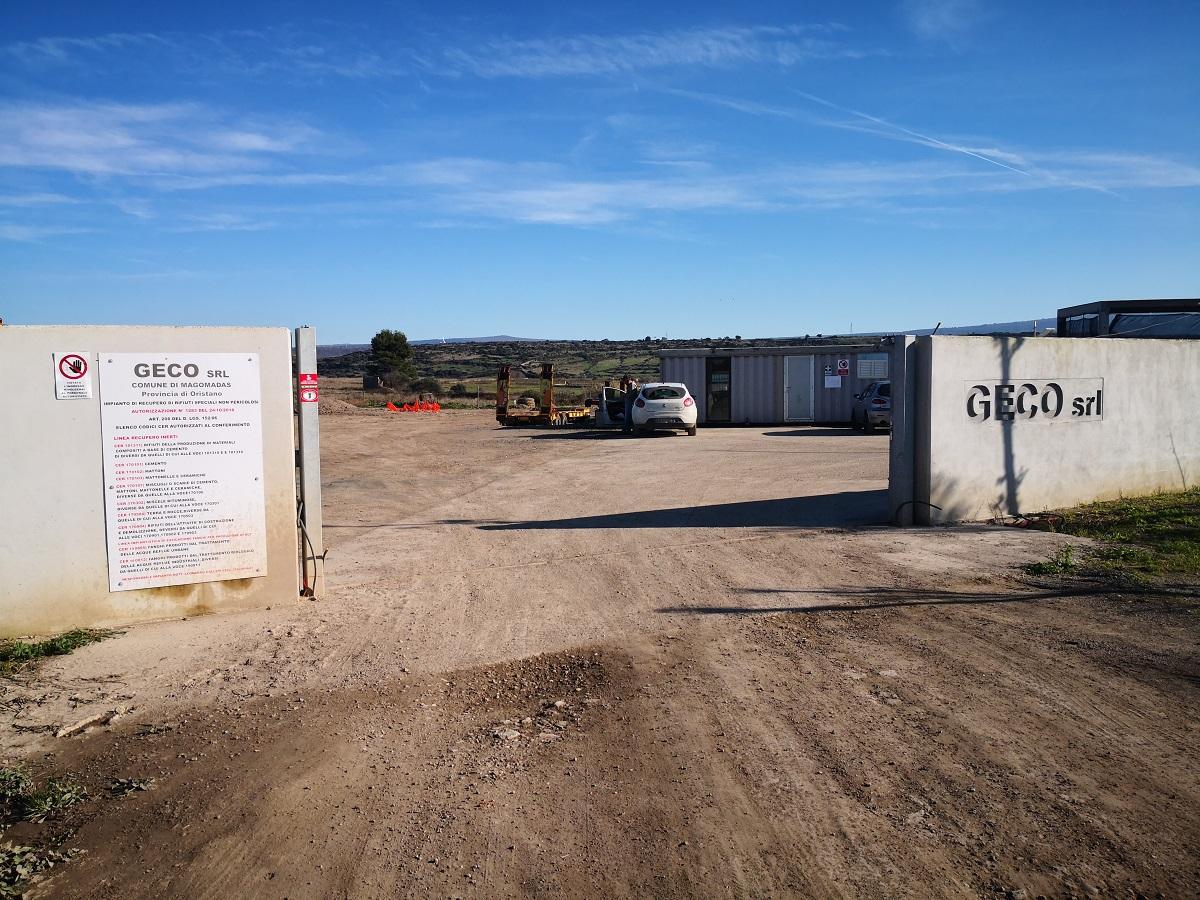 Magomadas, sigilli all'impianto dei fanghi della Geco 