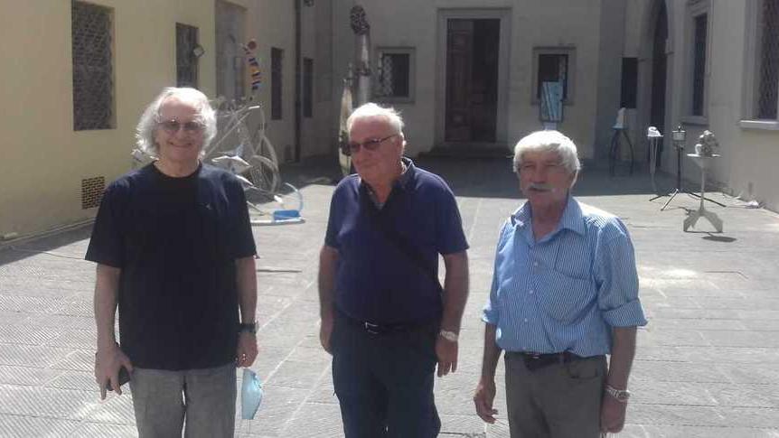 Mostra sotto il cielo a palazzo Vaj con 3 artisti pratesi