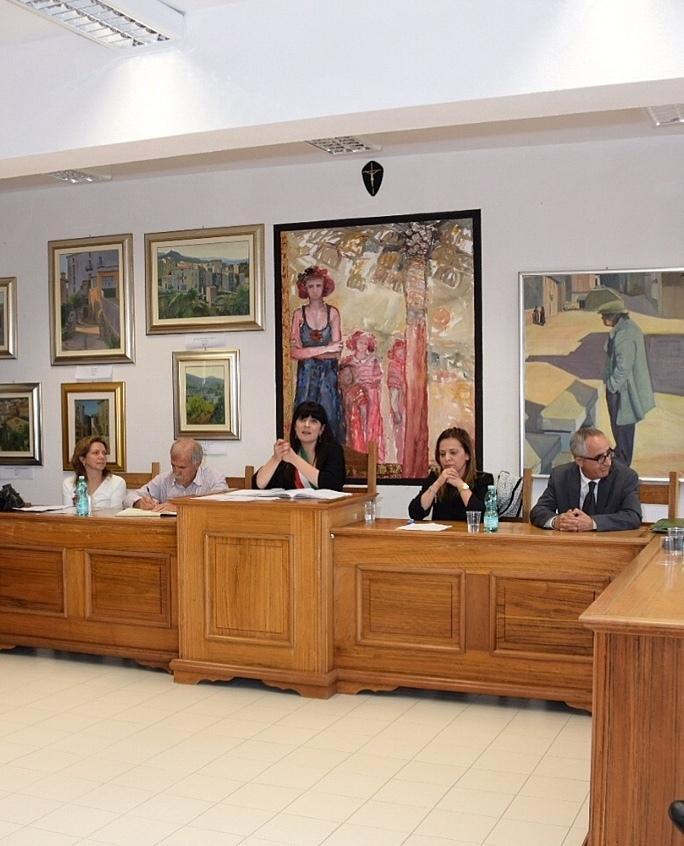 Olzai, terremoto in giunta: la sindaca silura l’assessora 
