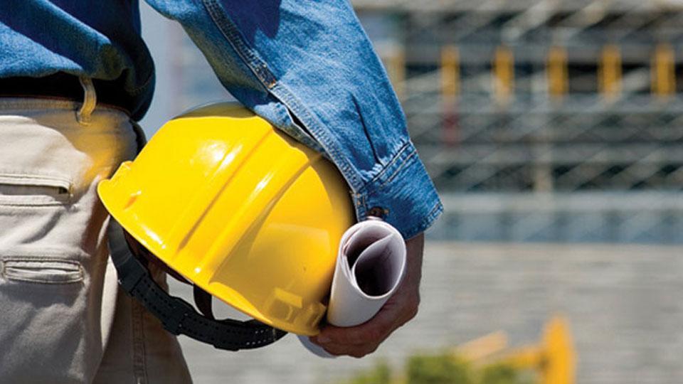 Due periti industriali per azienda di S.Croce