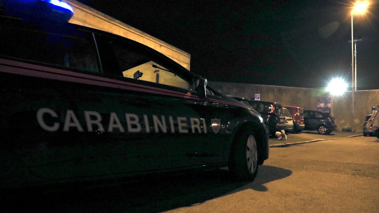 Un'auto dei carabinieri