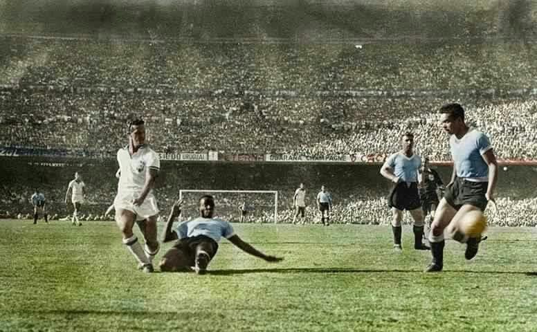 Un’immagine di Brasile-Uruguay 1-2, finale dei Mondiali 1950